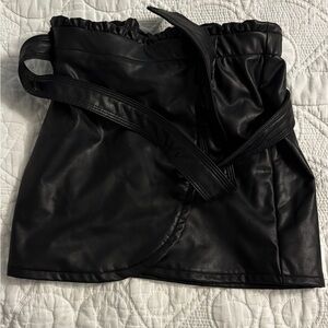 A&F Girls Skirt lot ( 2 skirts)